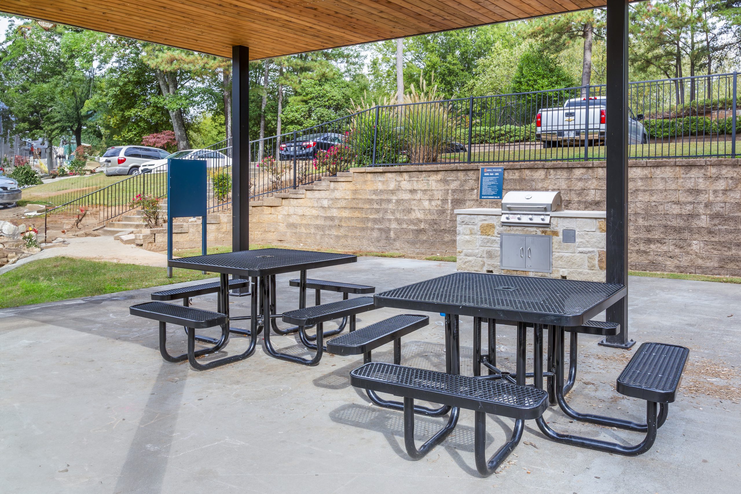 picnic tables and grills at The  Rowen